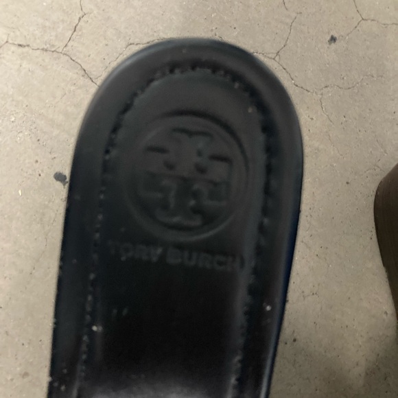 Tory Burch The Patti wedge patent leather sandal - Picture 4 of 8